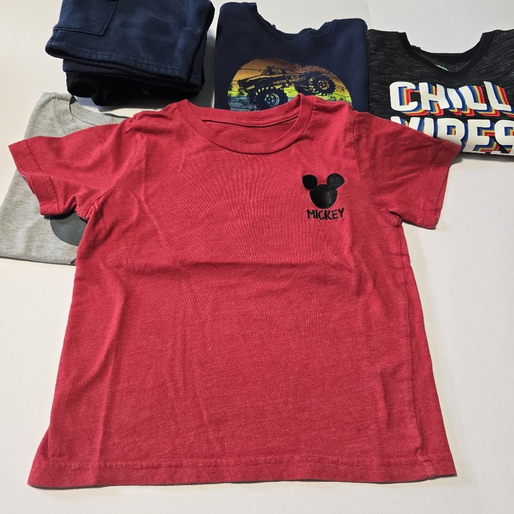 Boys 5T Graphic Tops Assorted Brand Bundle - 13 Items - Picture 9 of 16